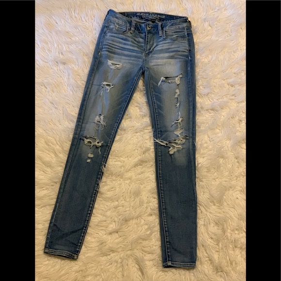 American Eagle Outfitters Denim - NWOT American Eagle Outfitters Ripped Skinny Jeans